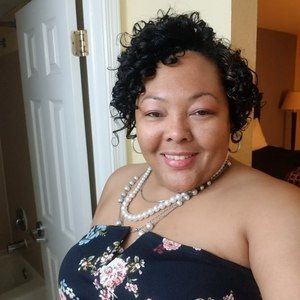 Meet your Posher, Pam